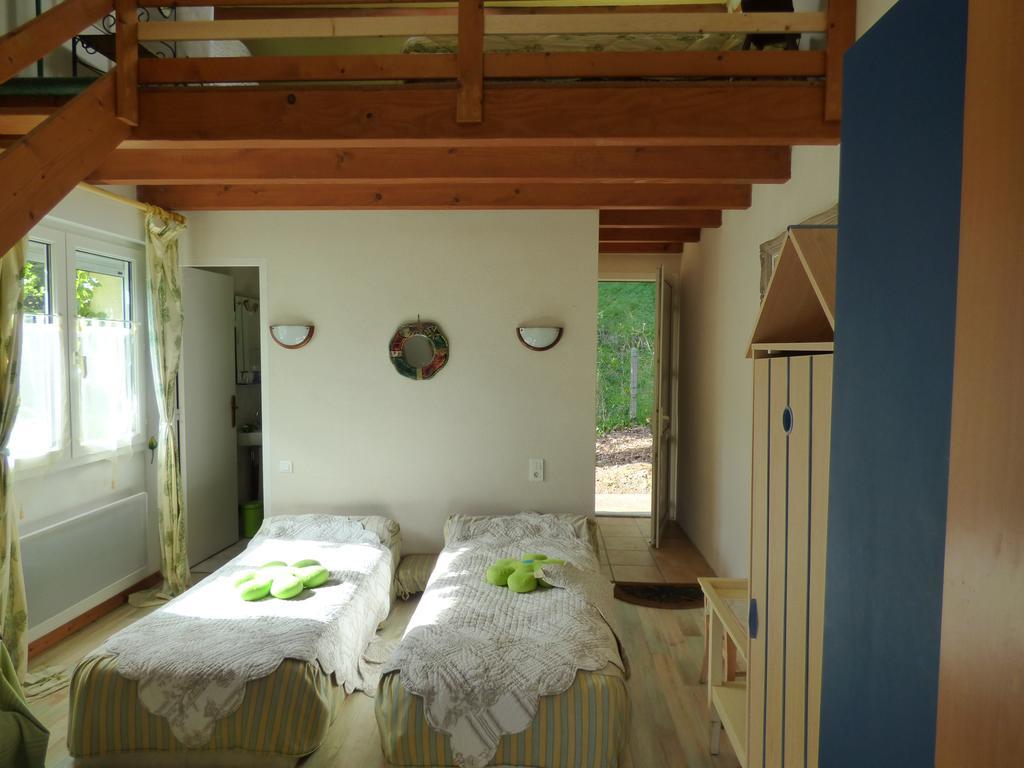 Beau Site Guimauve Et Vieilles Dentelles Bed & Breakfast Royères-Saint-Léonard Exterior foto